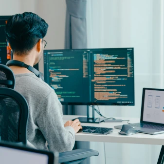 Transforming Digital Experiences: The Role of AI in Modern Websites